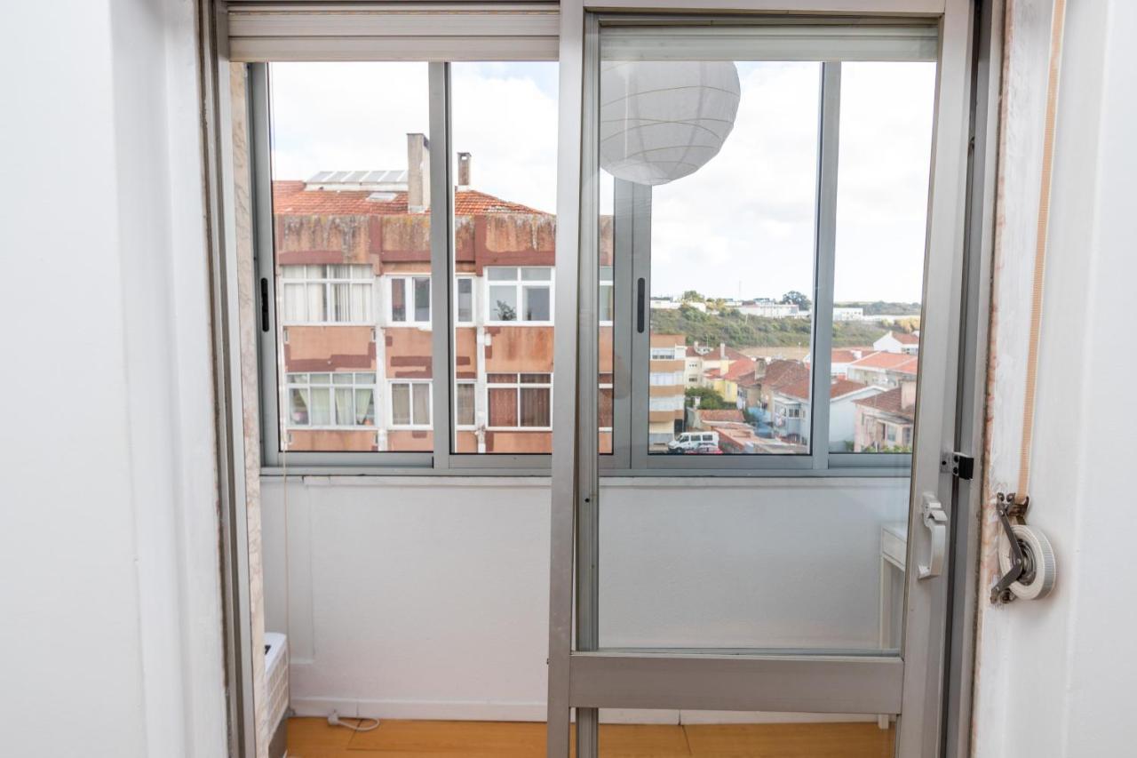 Appartement Al Cacem à Agualva-Cacem Extérieur photo
